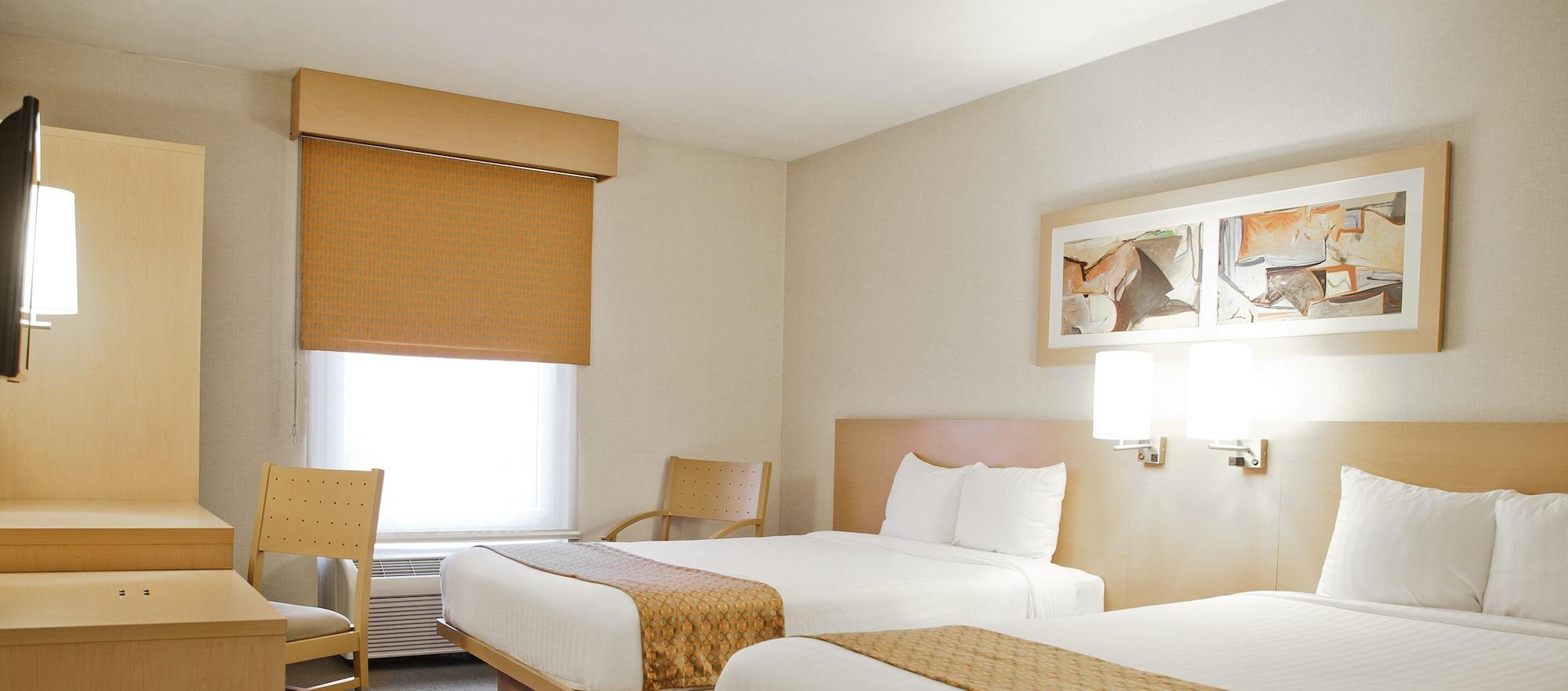 City Express By Marriott Celaya Parque Bagian luar foto