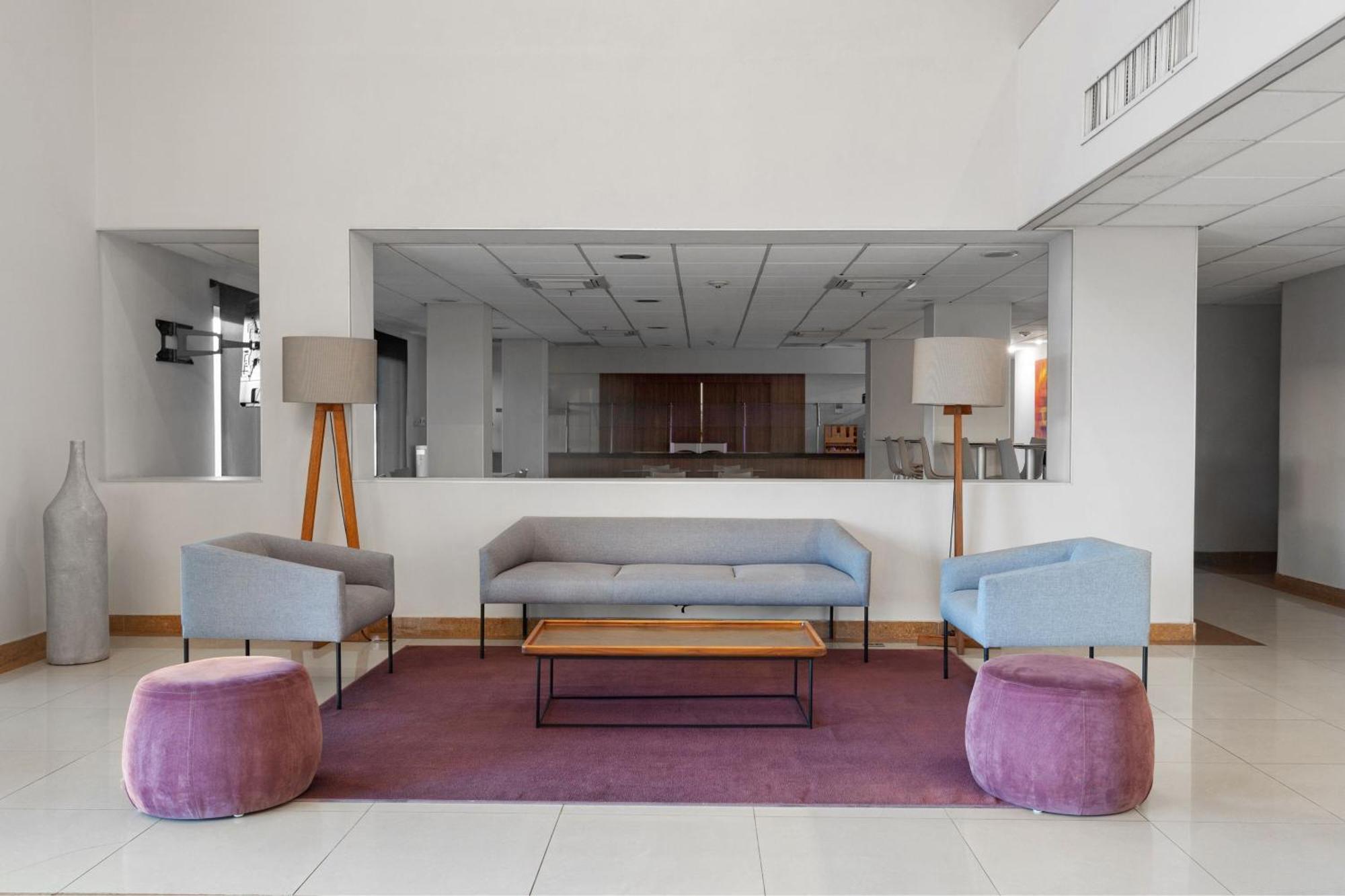 City Express By Marriott Celaya Parque Bagian luar foto